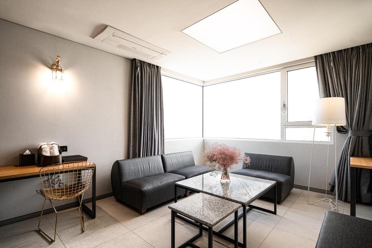 Hotel The Designers Hongdae Seul Esterno foto