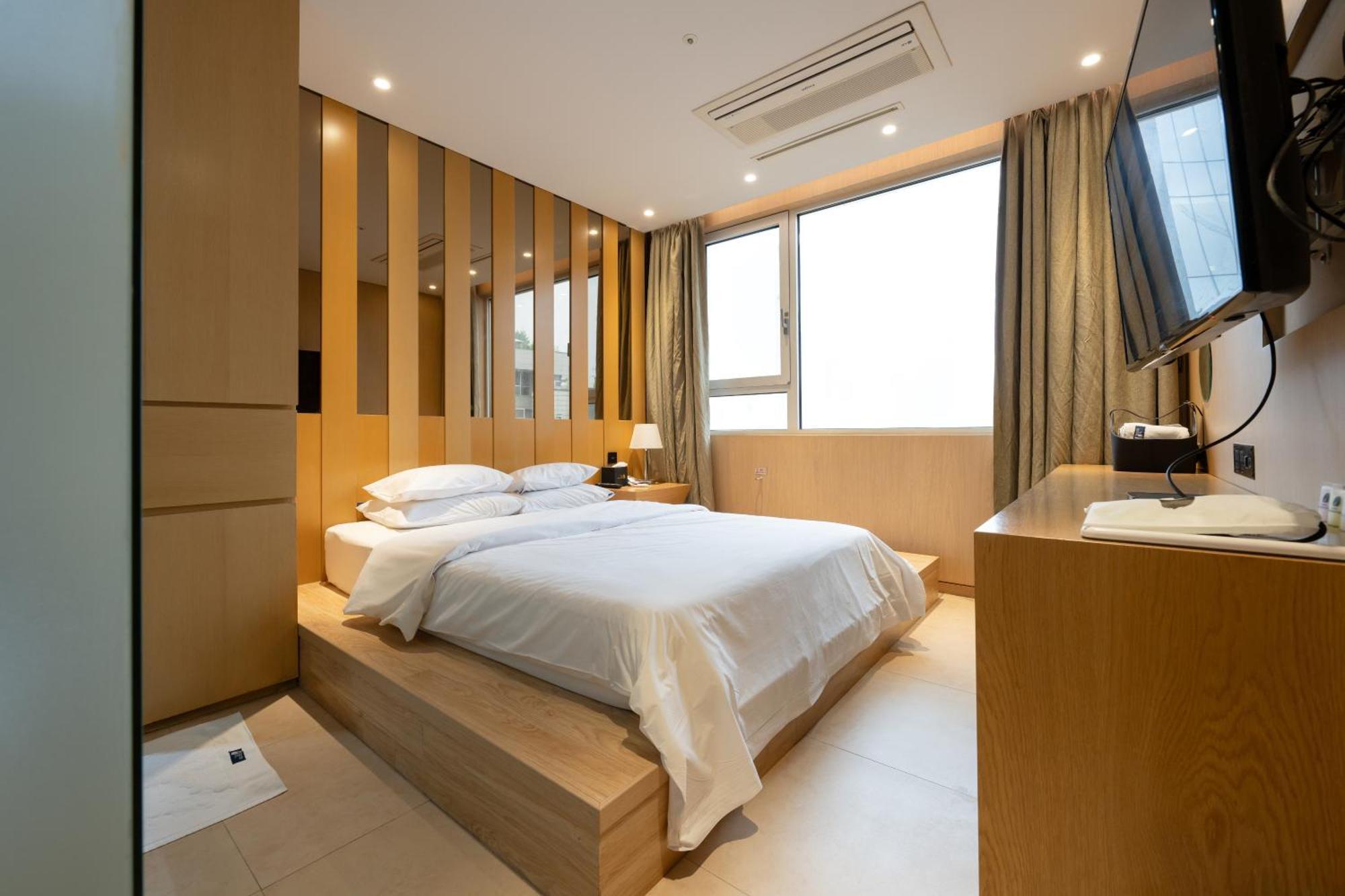 Hotel The Designers Hongdae Seul Esterno foto